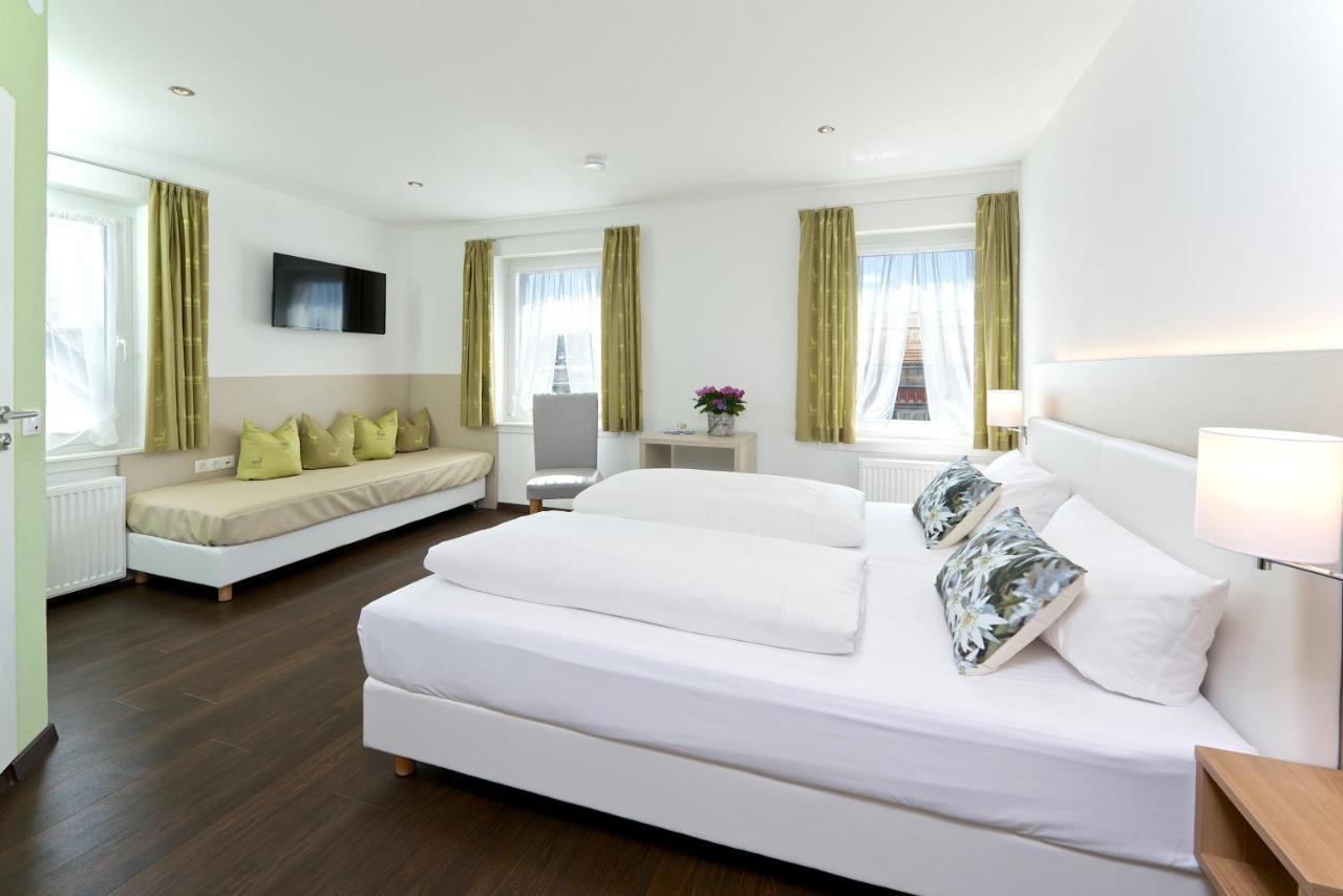 Hotel Bayerischer Hof ลินเดนแบร์ก เอม อัลกอย ภายนอก รูปภาพ
